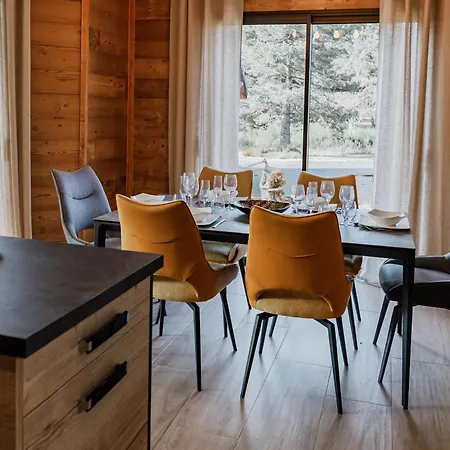 Séjour à la campagne Pmr Avec Jacuzzi Privatif, Accès Et Activités Au Bord Du Golf! - Fr-1-582-372 Le Chambon-sur-Lignon