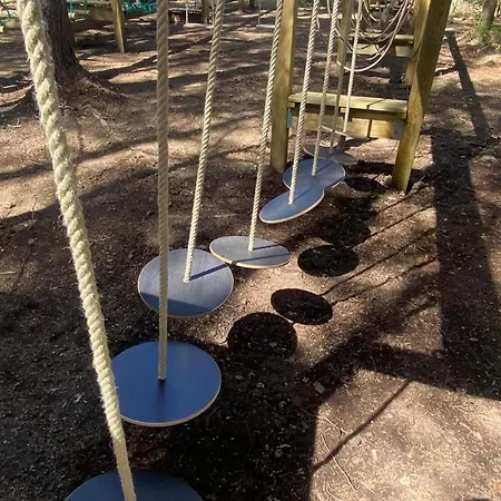 Дом отдыха Pmr Avec Jacuzzi Privatif, Acces Et Activites Au Bord Du Golf! - Fr-1-582-372 Шамбон-сюр-Линьон