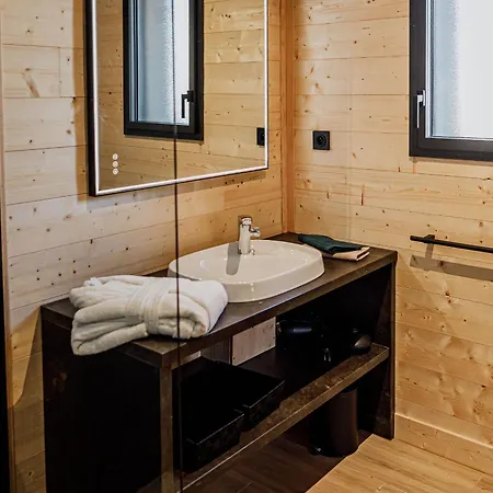 Pmr Avec Jacuzzi Privatif, Acces Et Activites Au Bord Du Golf! - Fr-1-582-372 르샹봉쉬르리뇽