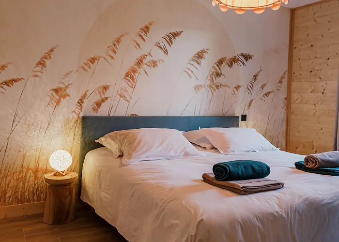 Дом отдыха Pmr Avec Jacuzzi Privatif, Acces Et Activites Au Bord Du Golf! - Fr-1-582-372 *